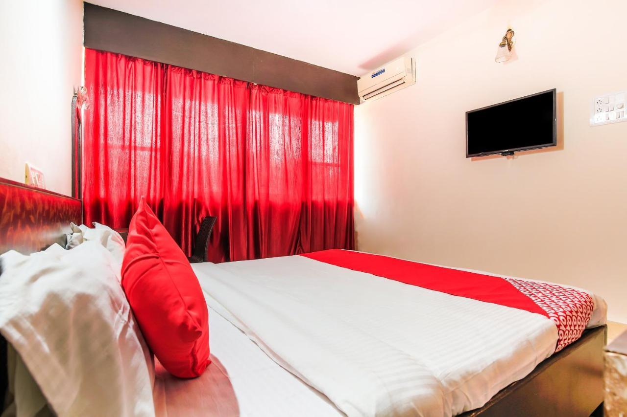 Oyo 18794 Hotel Colva Plaza Dış mekan fotoğraf