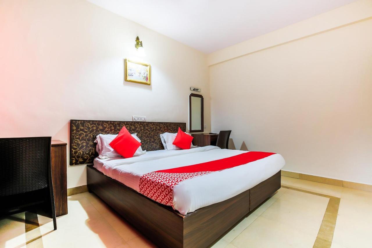 Oyo 18794 Hotel Colva Plaza Dış mekan fotoğraf