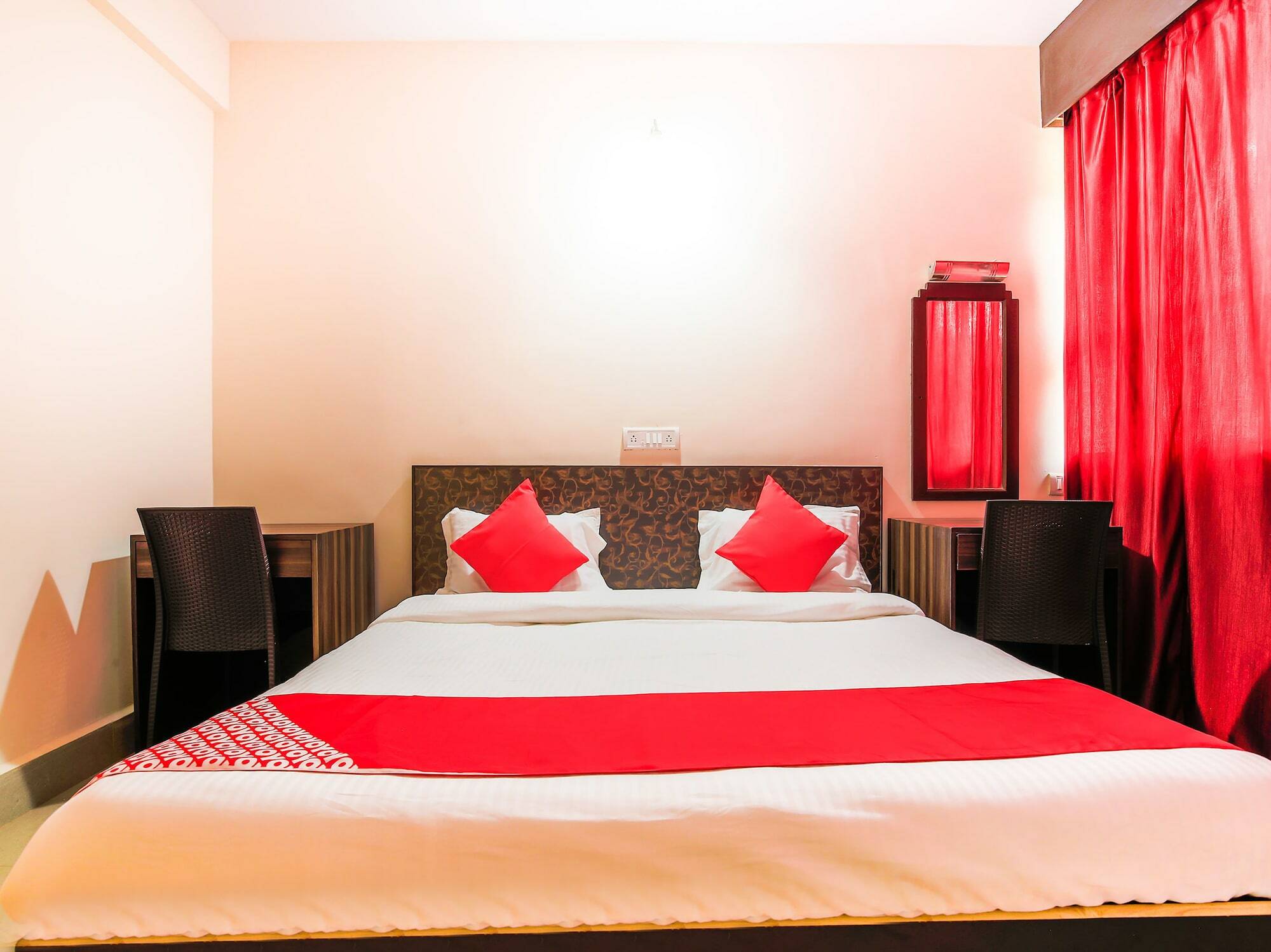Oyo 18794 Hotel Colva Plaza Dış mekan fotoğraf